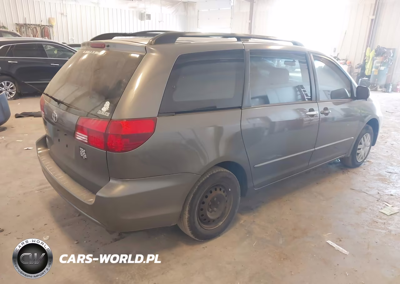 2005 Toyota Sienna Ce VIN:5TDZA23C05S371461 - 4