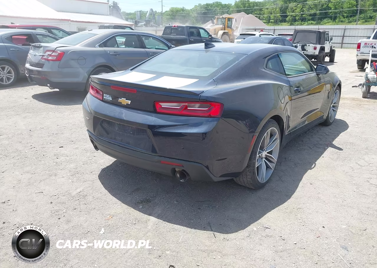 2016 Chevrolet Camaro 1Lt VIN:1G1FB1RS9G0120817 - 4