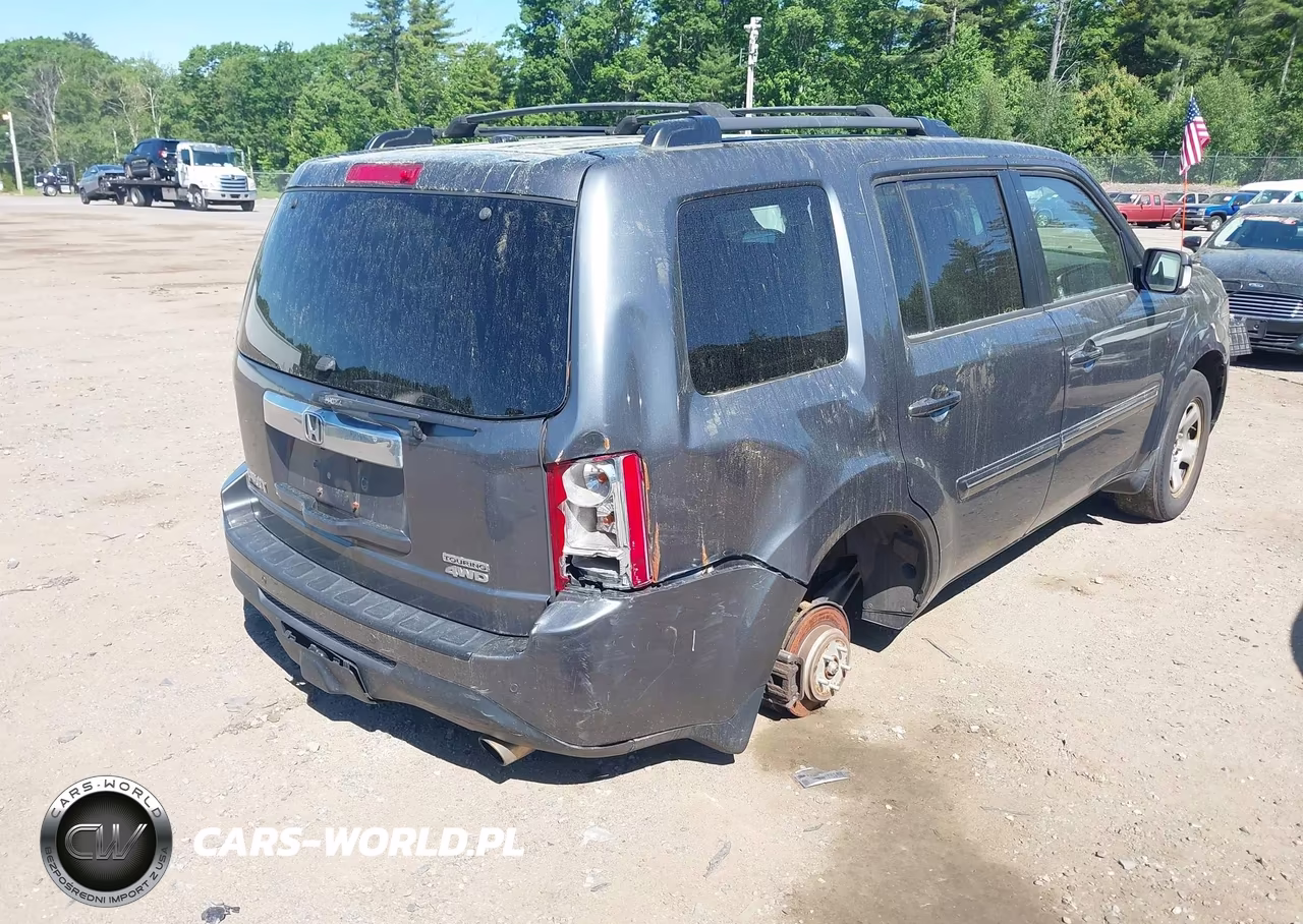 2012 Honda Pilot Touring VIN:5FNYF4H91CB079597 - 4