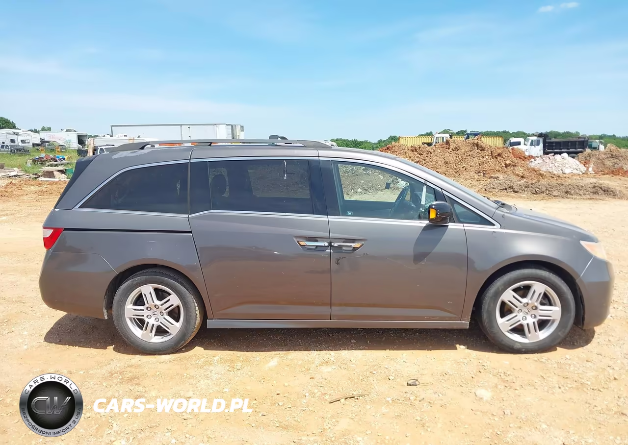 2012 Honda Odyssey Touring-Touring Elite VIN:5FNRL5H98CB006472 - 13