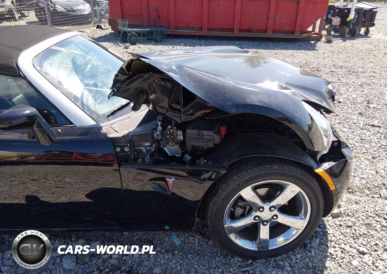 2008 Pontiac Solstice VIN:1G2MC35B58Y126361 - 17