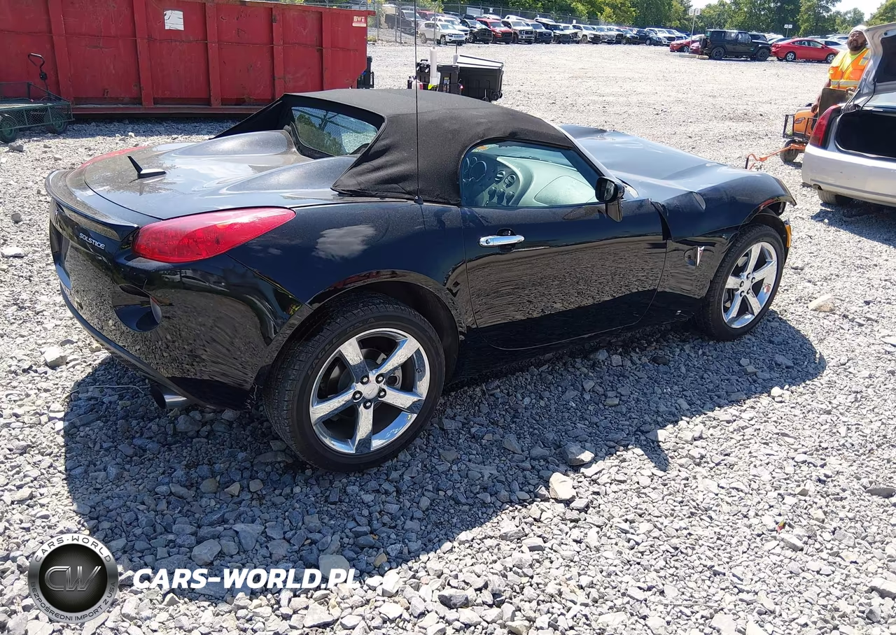 2008 Pontiac Solstice VIN:1G2MC35B58Y126361 - 4