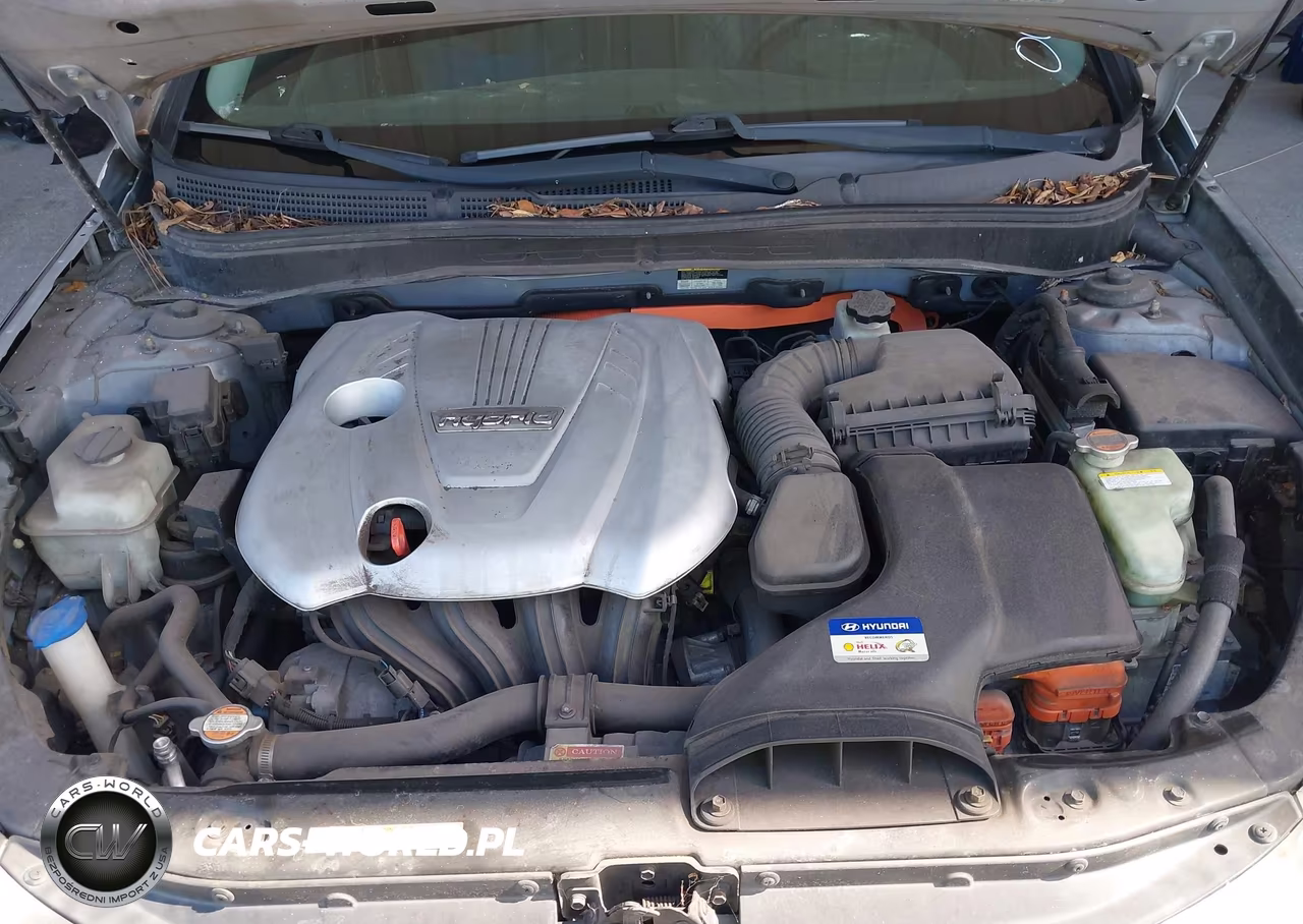 2011 Hyundai Sonata Hybrid VIN:KMHEC4A40BA005746 - 10