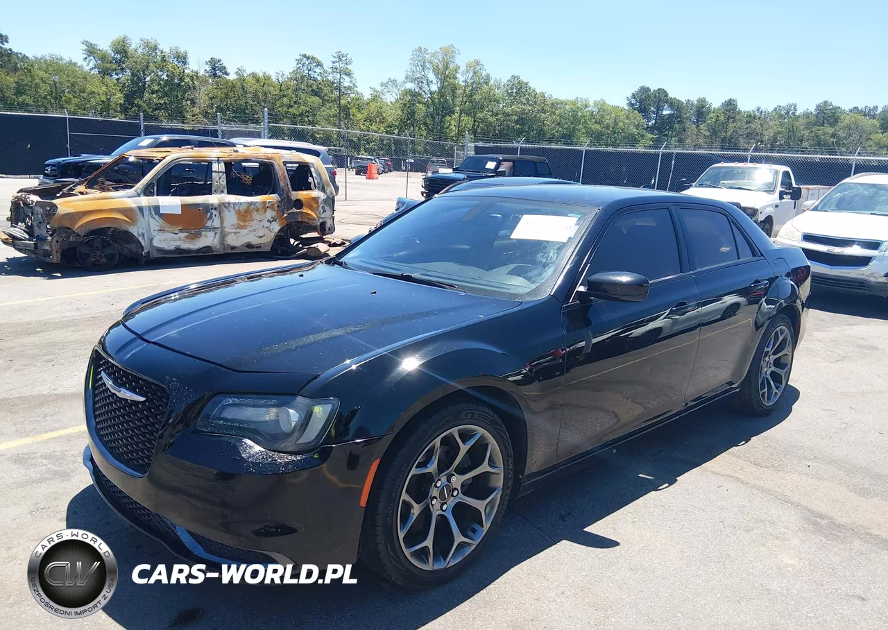 2017 Chrysler 300 Limited VIN:2C3CCAAG8HH647425 - 2