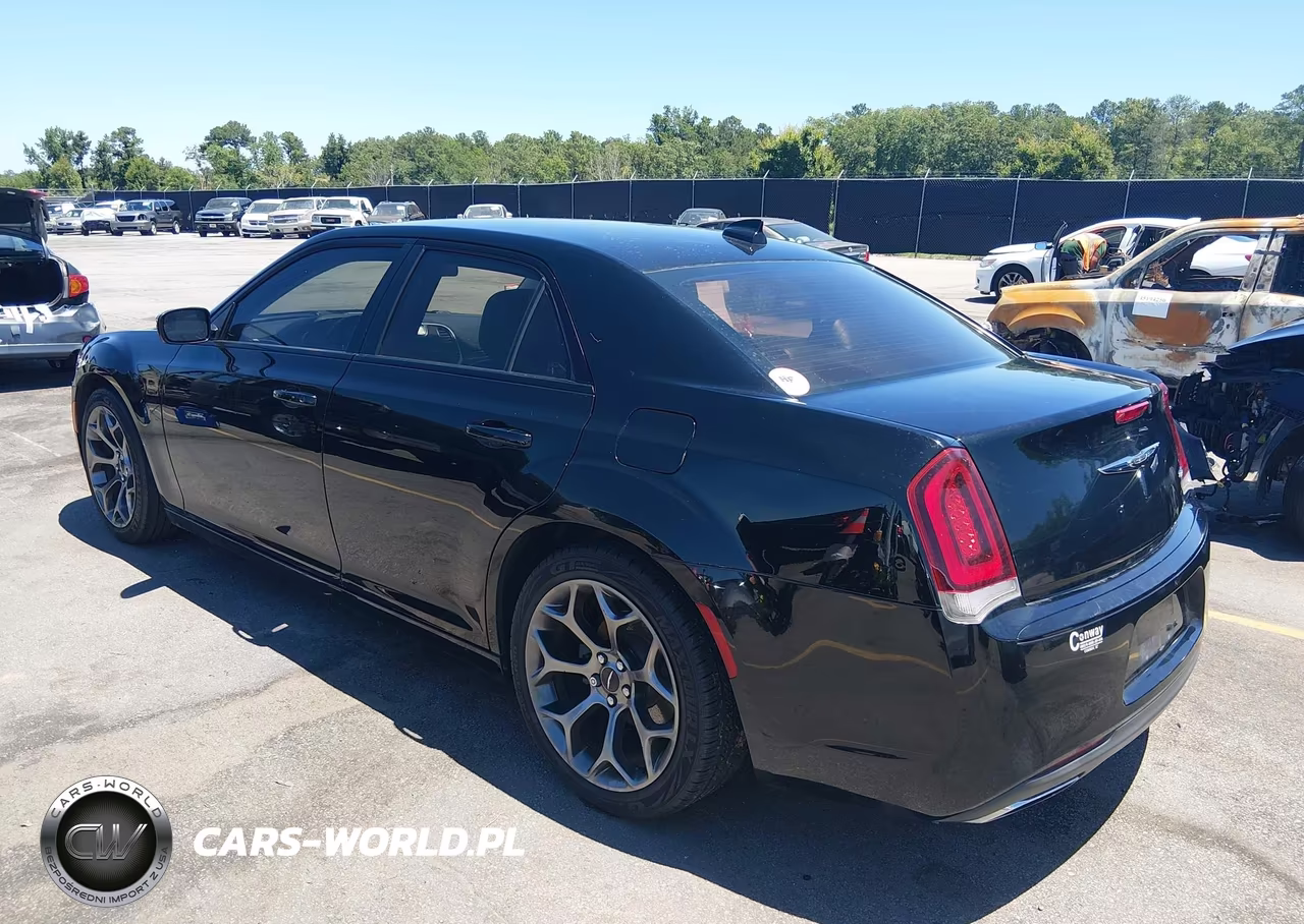 2017 Chrysler 300 Limited VIN:2C3CCAAG8HH647425 - 3