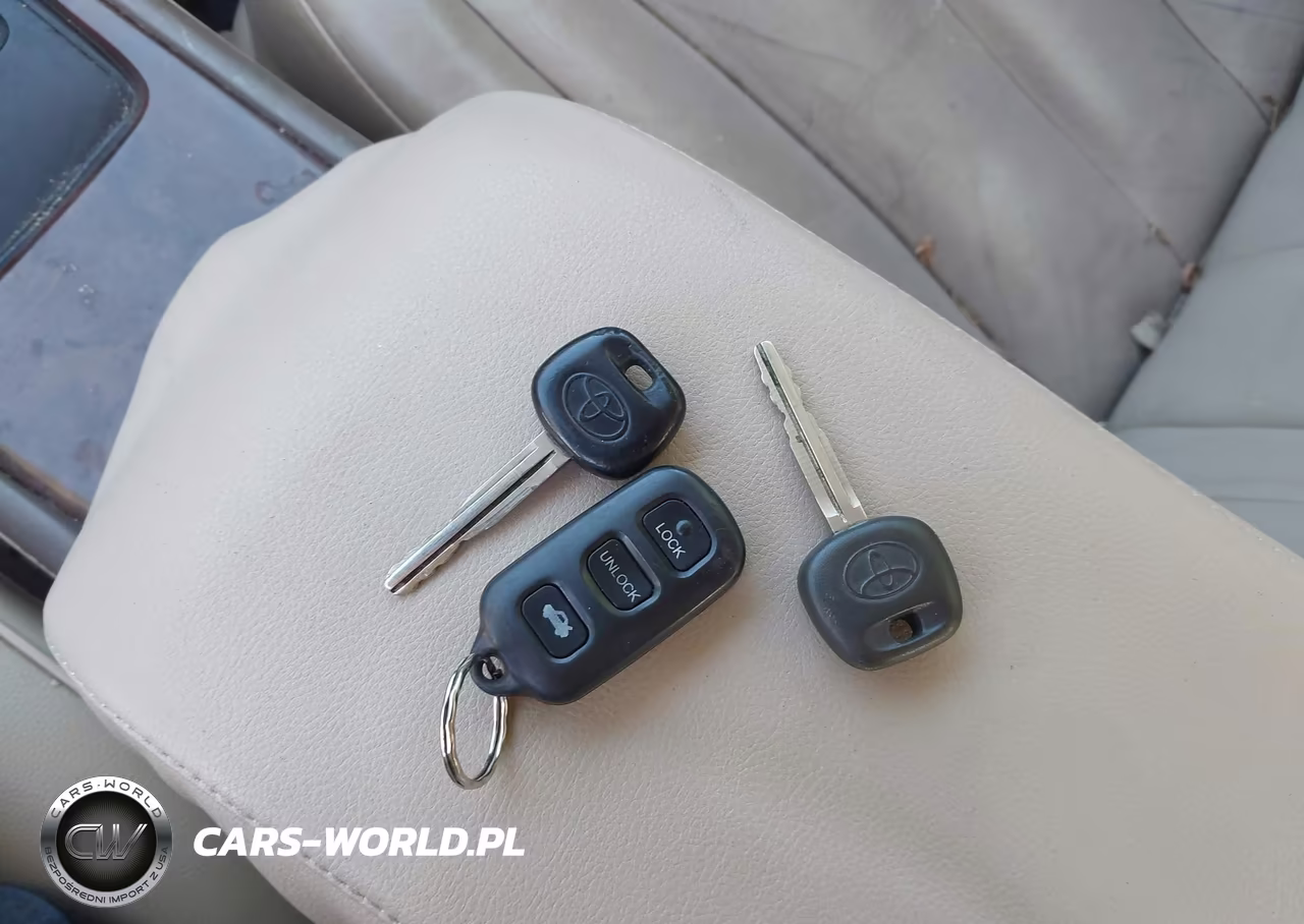 2002 Toyota Avalon Xls VIN:4T1BF28B02U233084 - 10
