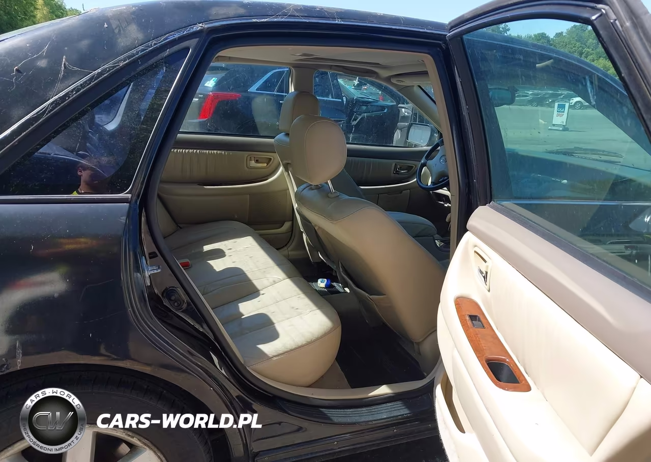 2002 Toyota Avalon Xls VIN:4T1BF28B02U233084 - 8
