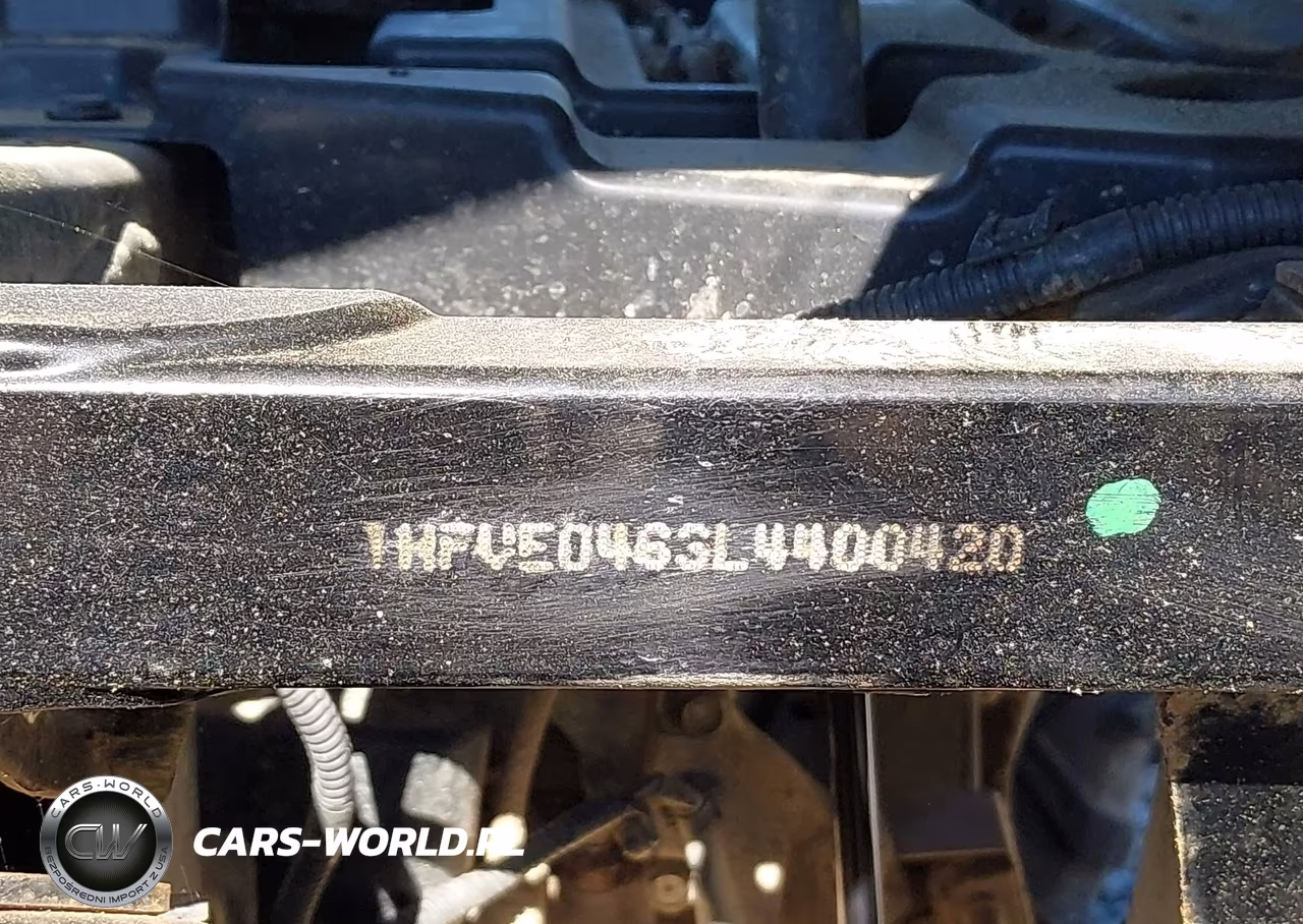 2020 Honda Sxs1000 M5 VIN:1HFVE0463L4400420 - 10