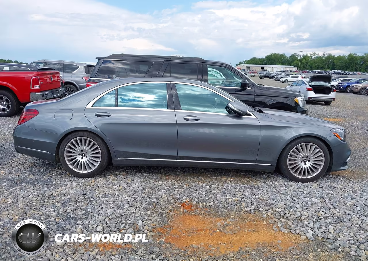 2018 Mercedes-Benz S 560 4Matic VIN:WDDUG8GB9JA346827 - 13