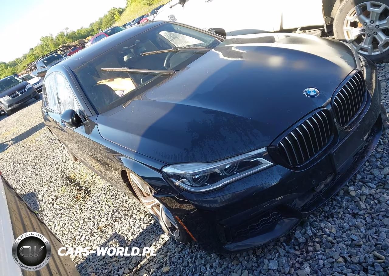 2017 BMW 750I
