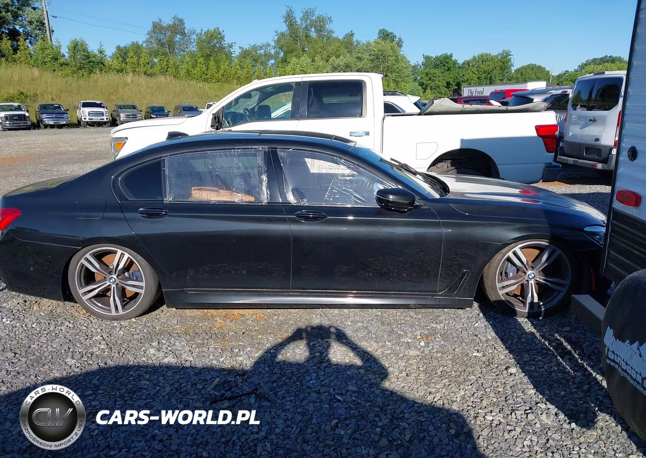 2017 BMW 750I VIN:WBA7F0C37HGM22110 - 13