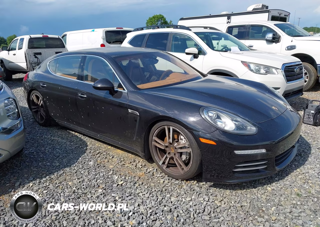 2014 Porsche Panamera 4S Executive