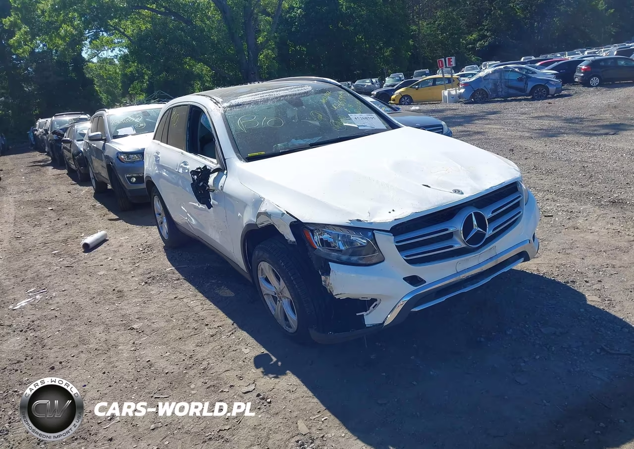 2018 Mercedes-Benz Glc 300 4Matic – zdjęcie 1 z 15