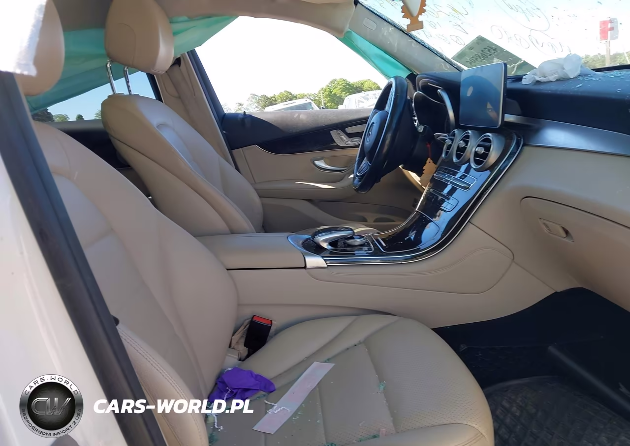2018 Mercedes-Benz Glc 300 4Matic VIN:WDC0G4KB9JF402156 - 5