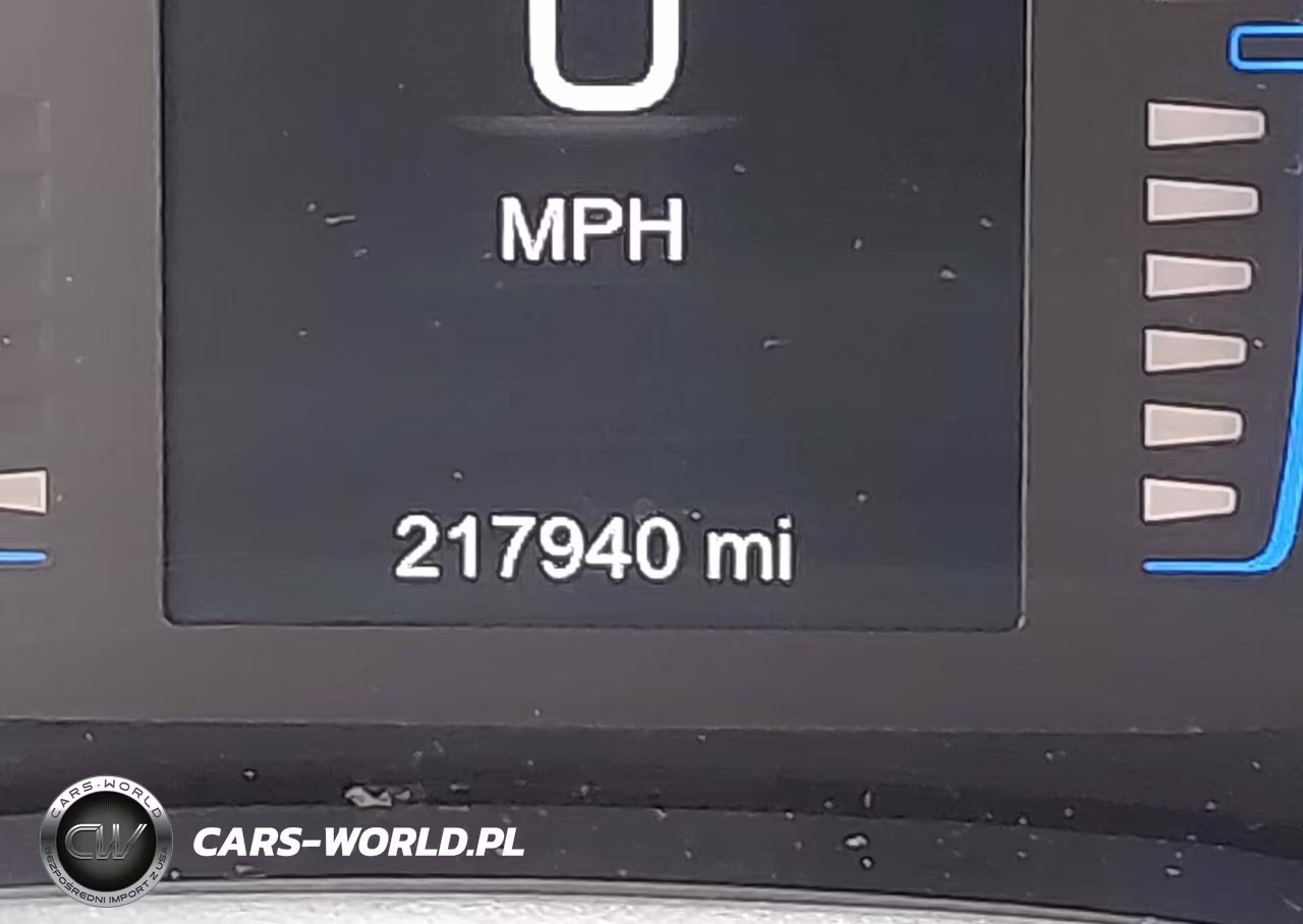 2017 Chrysler Pacifica Touring-L VIN:2C4RC1BG2HR541857 - 15