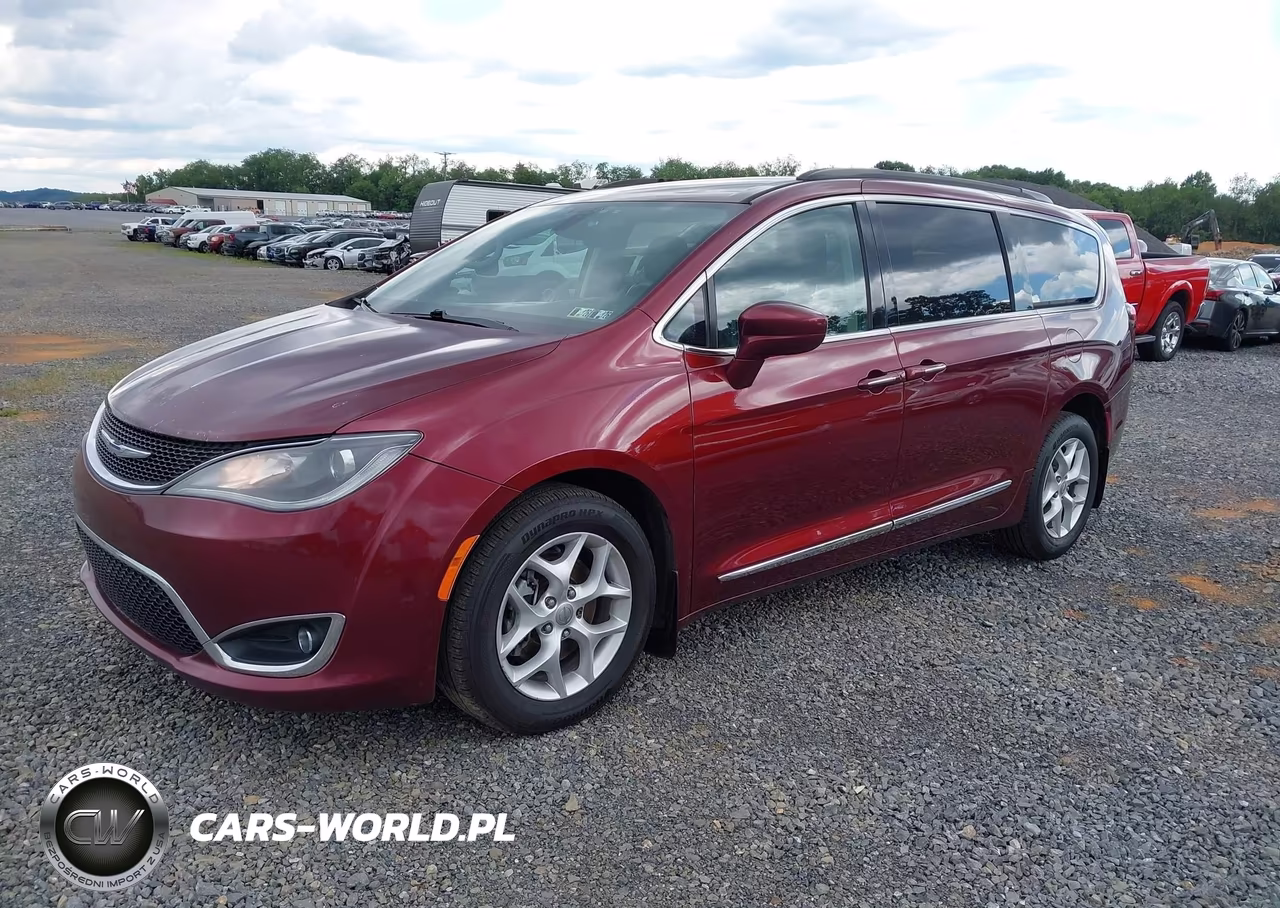 2017 Chrysler Pacifica Touring-L VIN:2C4RC1BG2HR541857 - 2