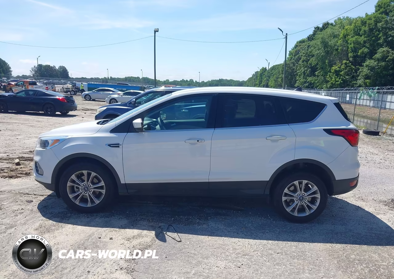 2019 Ford Escape Se VIN:1FMCU0GD2KUA88101 - 14