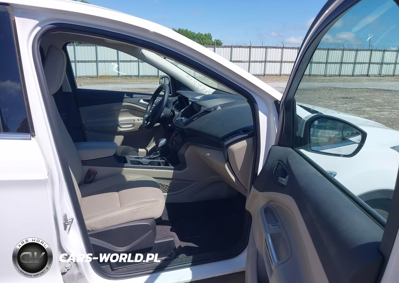 2019 Ford Escape Se VIN:1FMCU0GD2KUA88101 - 5