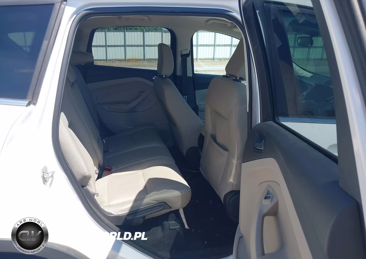 2019 Ford Escape Se VIN:1FMCU0GD2KUA88101 - 8