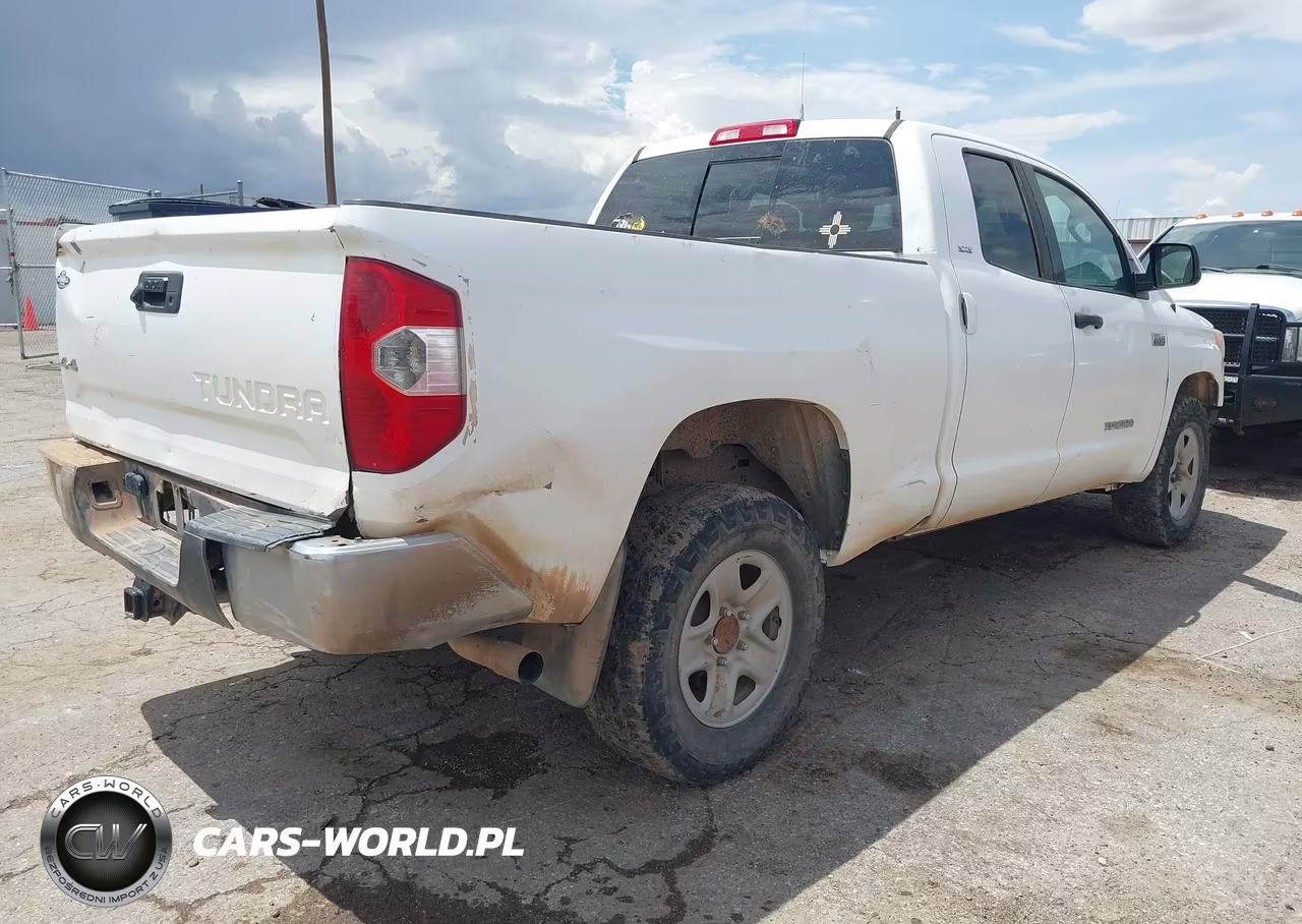 2017 Toyota Tundra Sr5 5.7L V8 VIN:5TFUW5F10HX668543 - 4
