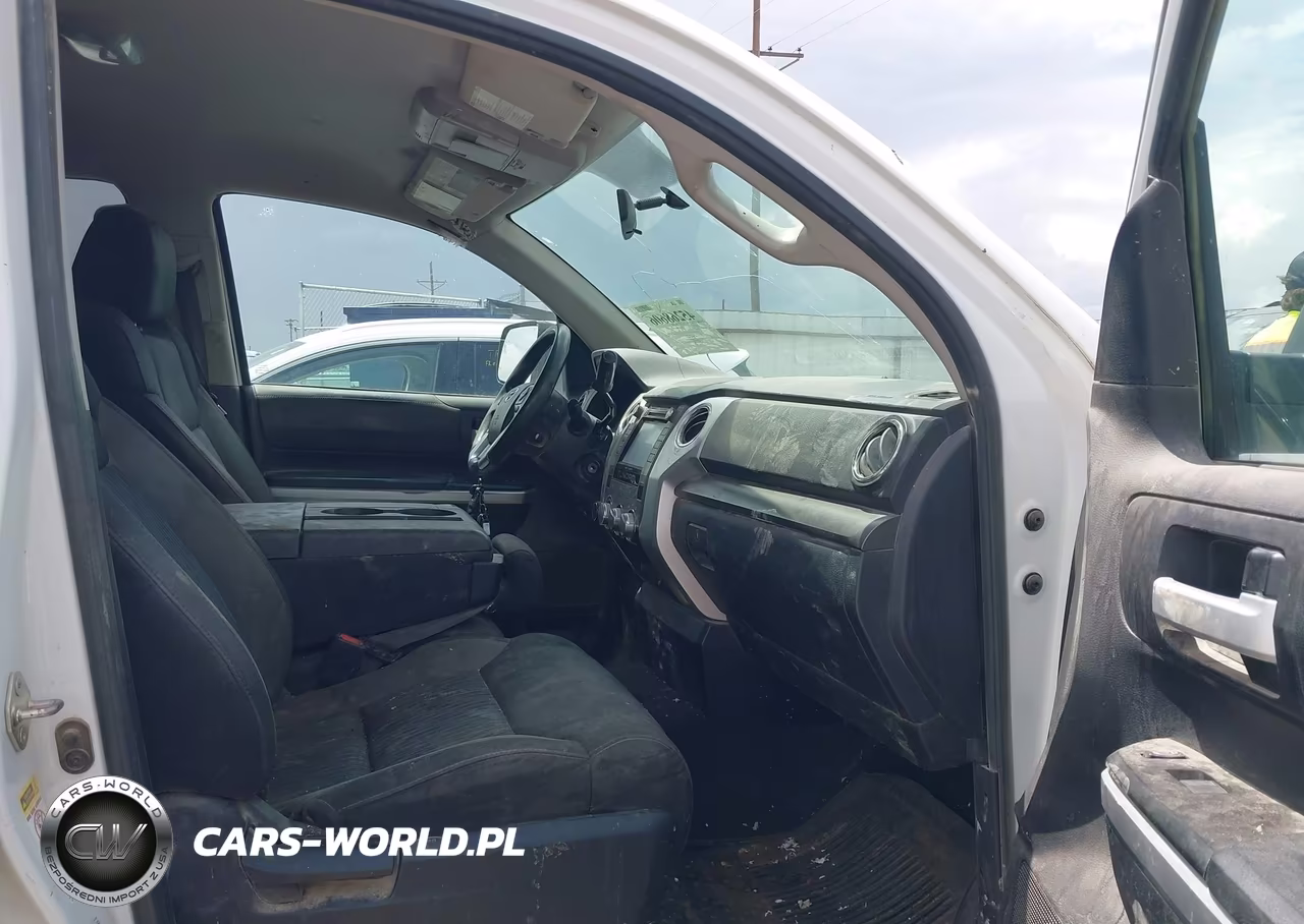 2017 Toyota Tundra Sr5 5.7L V8 VIN:5TFUW5F10HX668543 - 5