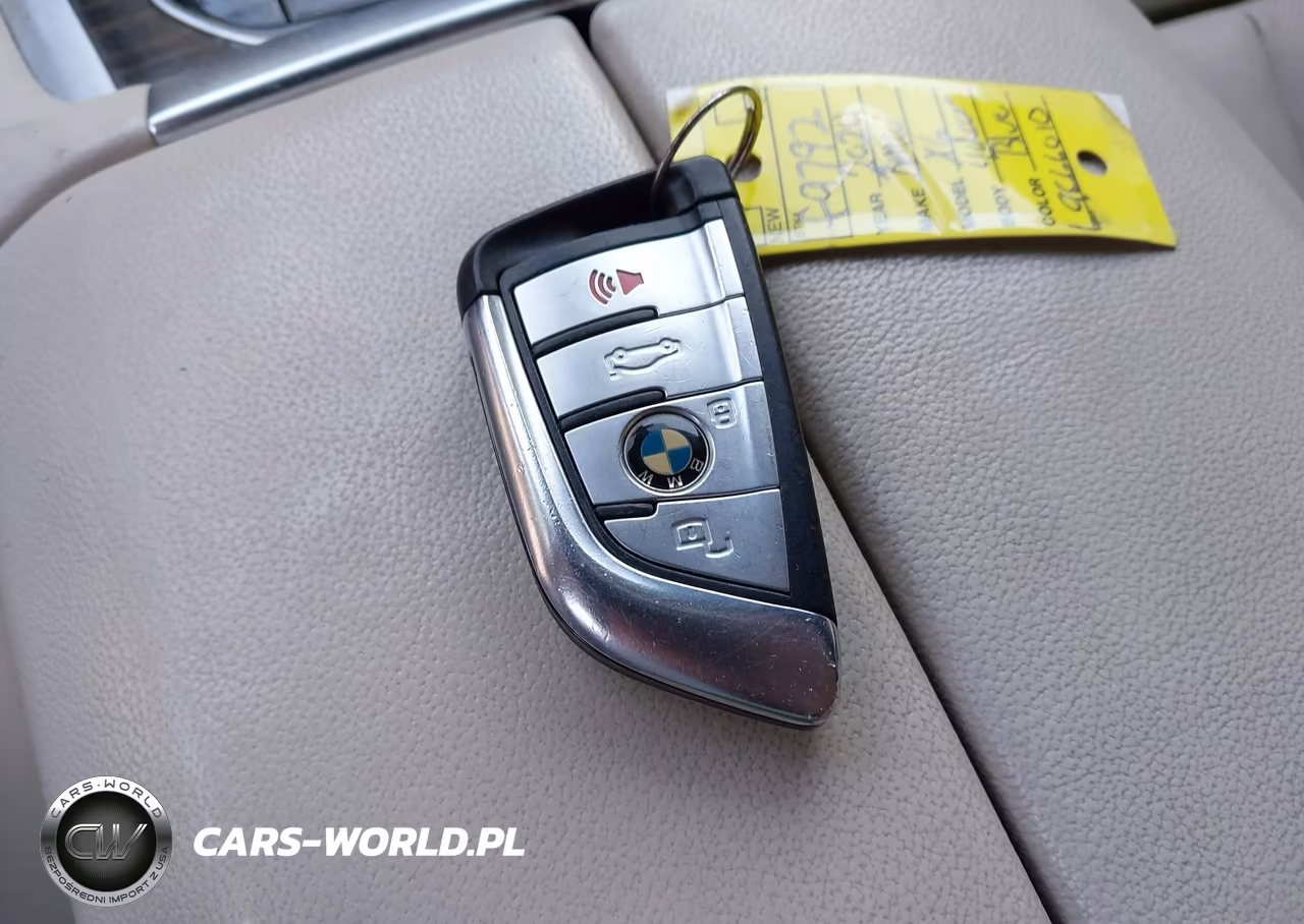 2020 BMW X6 xDrive40I VIN:5UXCY6C07L9C66010 - 11