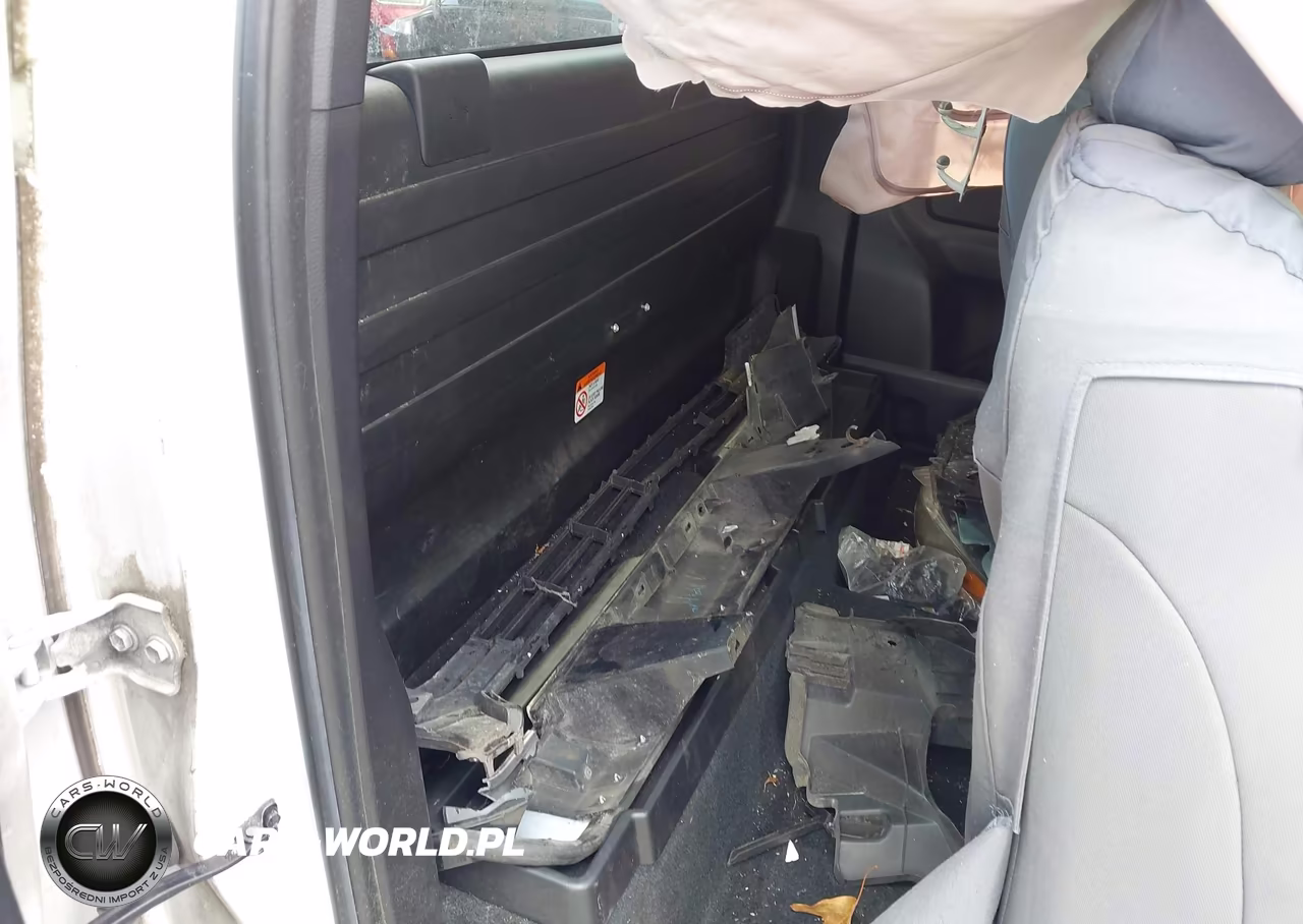2021 Toyota Tacoma Sr VIN:3TYRX5GN7MT013059 - 8