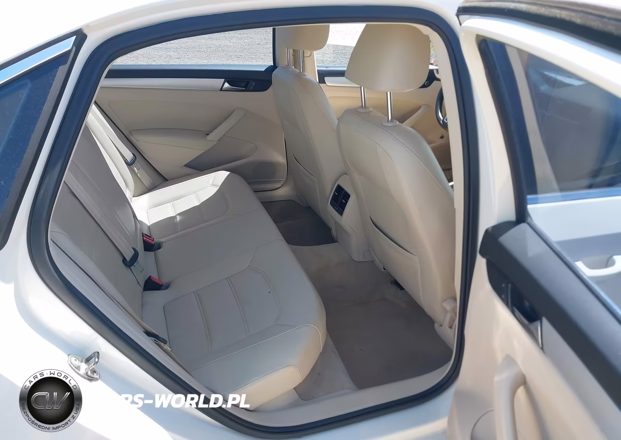 2013 Volkswagen Passat 2.0L Tdi Se VIN:1VWBN7A37DC030383 - 8