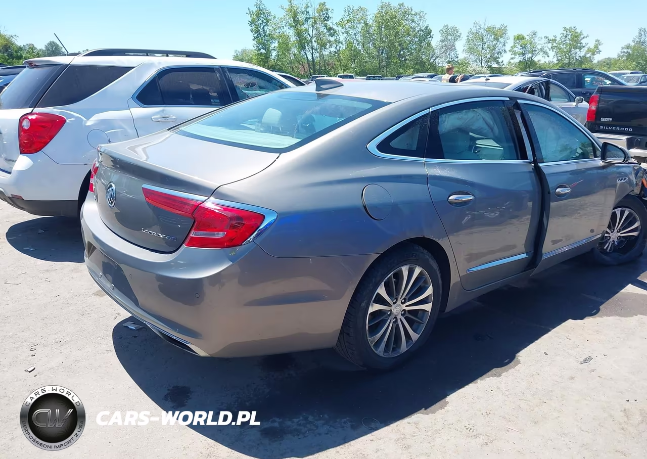 2017 Buick Lacrosse Premium VIN:1G4ZR5SS6HU144872 - 4