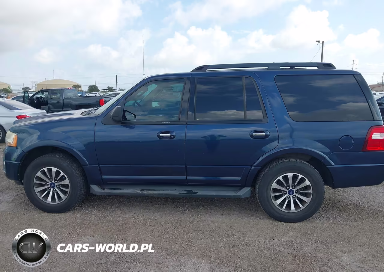 2015 Ford Expedition Xlt VIN:1FMJU1HT6FEF08512 - 14