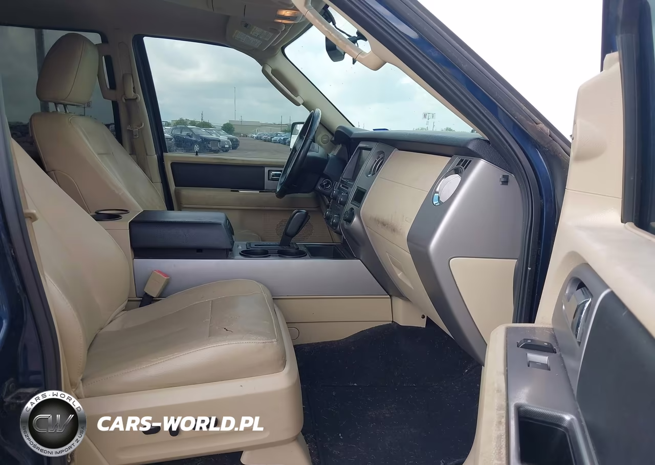 2015 Ford Expedition Xlt VIN:1FMJU1HT6FEF08512 - 5