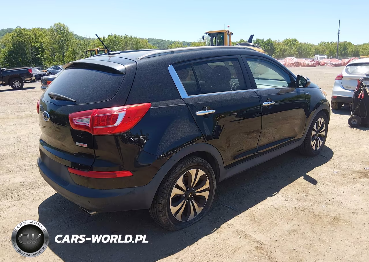2011 Kia Sportage Sx VIN:KNDPCCA63B7149863 - 4