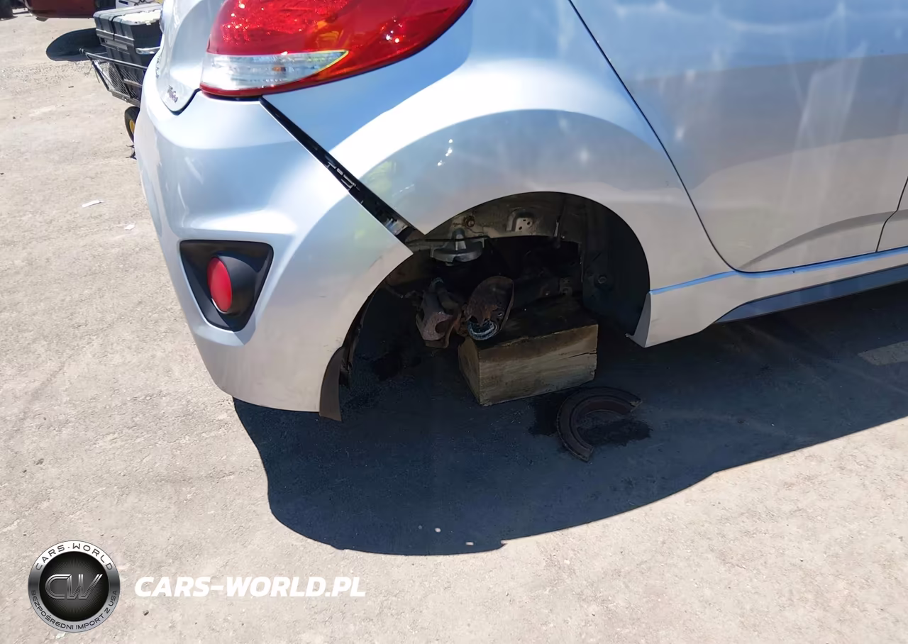 2014 Hyundai Veloster Turbo W-Blue VIN:KMHTC6AE9EU195562 - 6