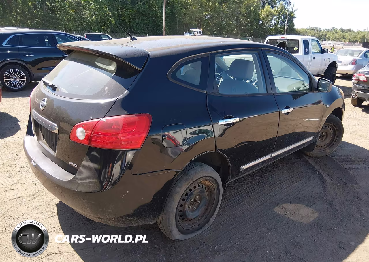 2011 Nissan Rogue S VIN:JN8AS5MV7BW677827 - 4