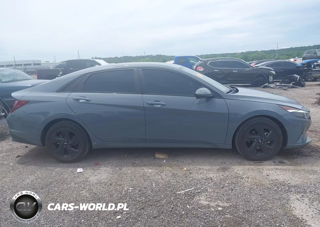 2021 Hyundai Elantra Sel VIN:KMHLS4AG8MU116700 - 13