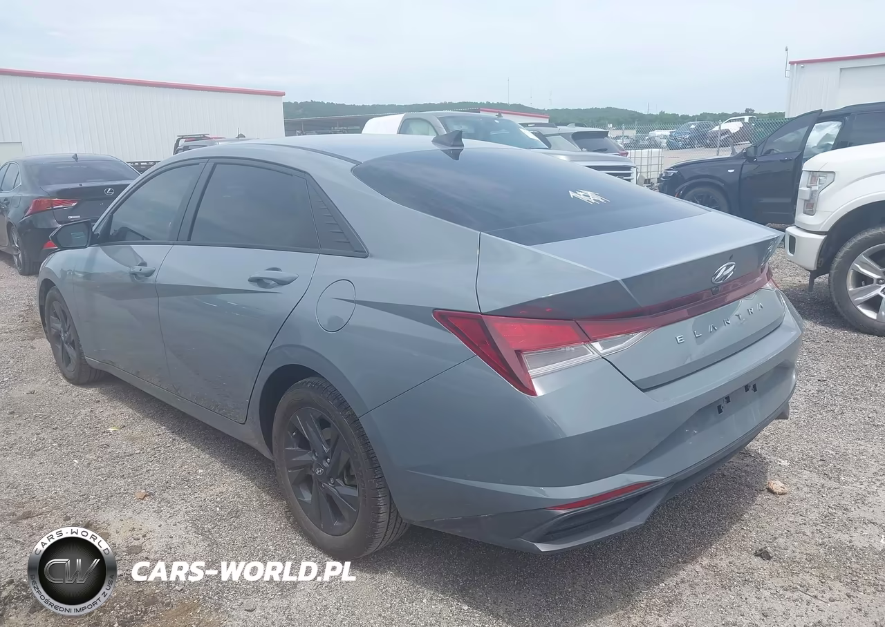 2021 Hyundai Elantra Sel VIN:KMHLS4AG8MU116700 - 3