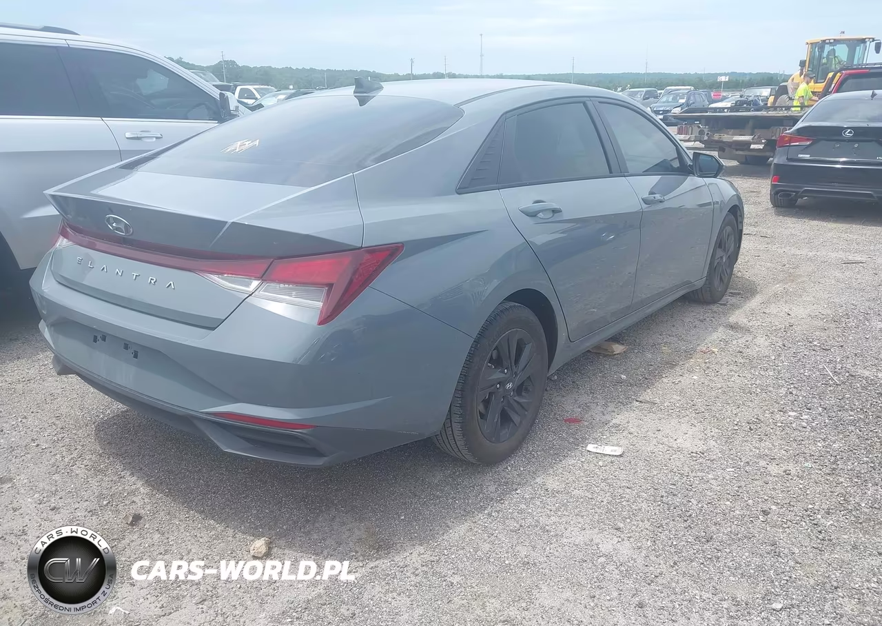 2021 Hyundai Elantra Sel VIN:KMHLS4AG8MU116700 - 4
