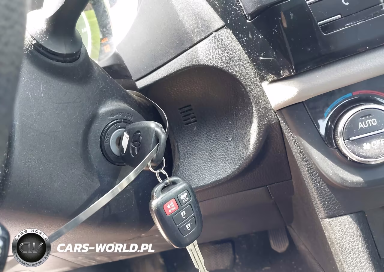 2014 Toyota Corolla Le VIN:5YFBURHE3EP140154 - 11