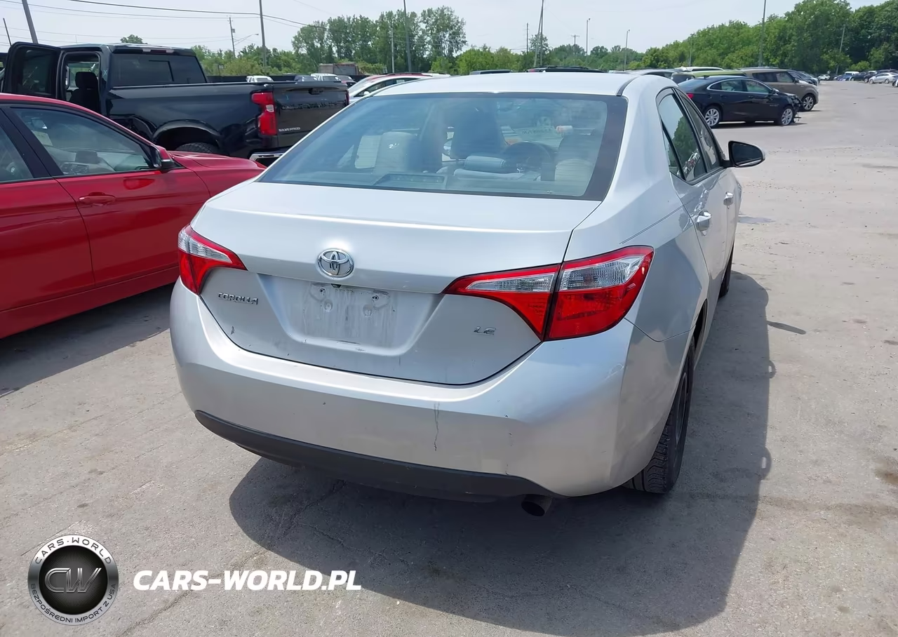 2014 Toyota Corolla Le VIN:5YFBURHE3EP140154 - 4