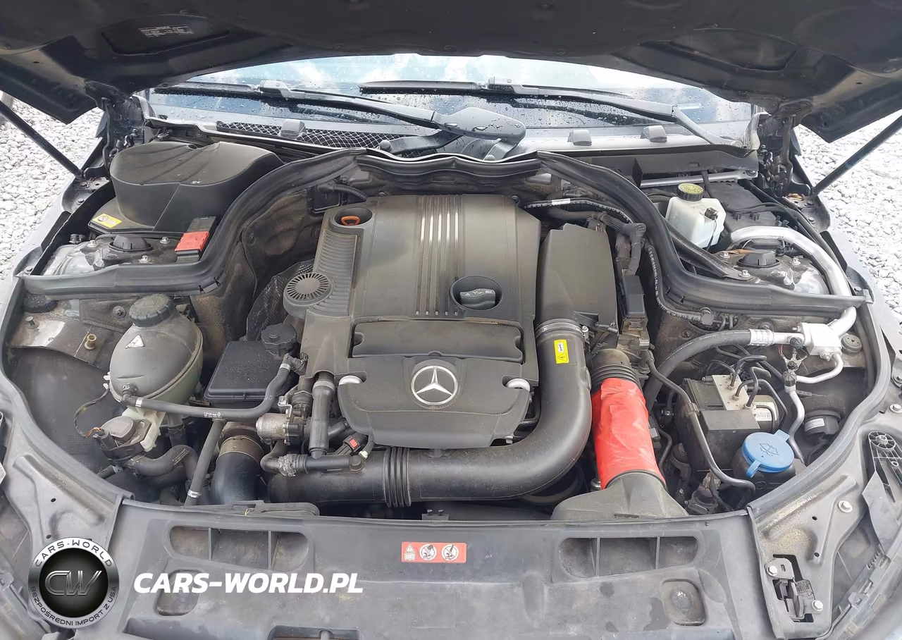 2013 Mercedes-Benz C 250 Sport VIN:WDDGF4HB8DR300600 - 10