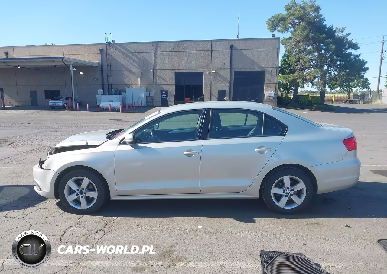 2012 Volkswagen Jetta 2.0L Tdi VIN:3VW3L7AJ6CM017811 - 14