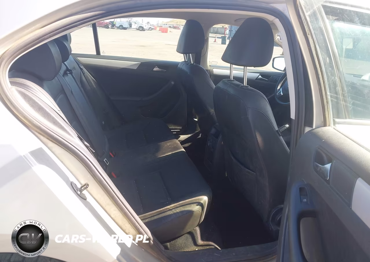 2012 Volkswagen Jetta 2.0L Tdi VIN:3VW3L7AJ6CM017811 - 8