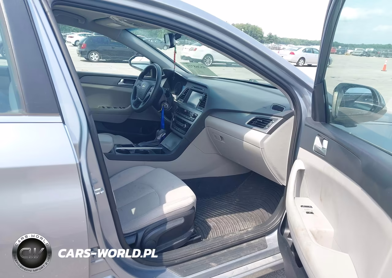 2016 Hyundai Sonata Se VIN:5NPE24AF5GH363059 - 5