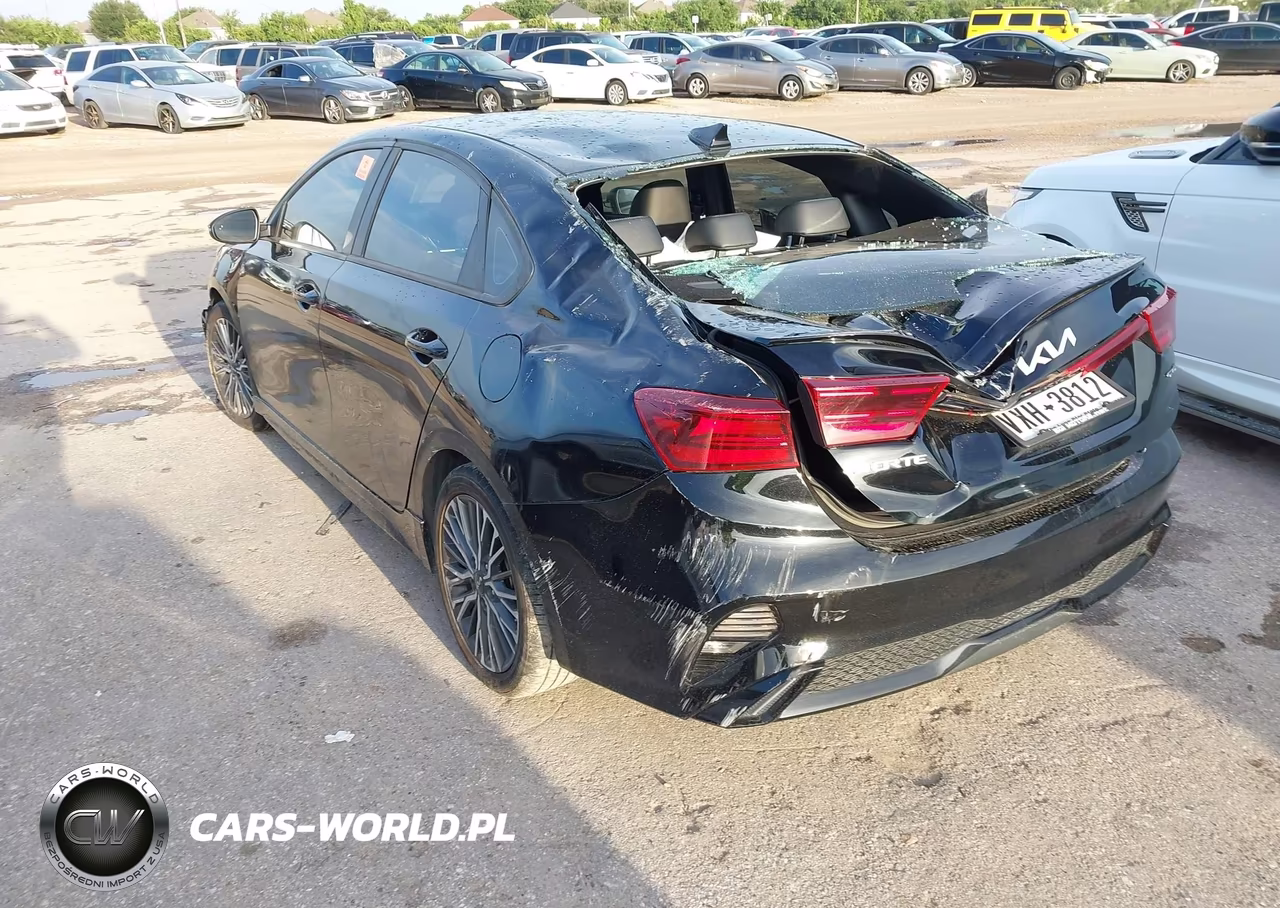 2023 Kia Forte Gt-Line VIN:3KPF54AD3PE516925 - 3