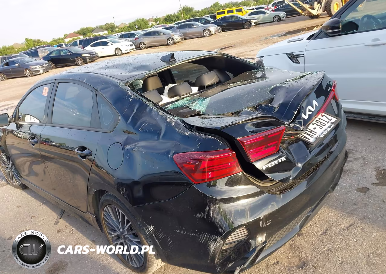 2023 Kia Forte Gt-Line VIN:3KPF54AD3PE516925 - 6