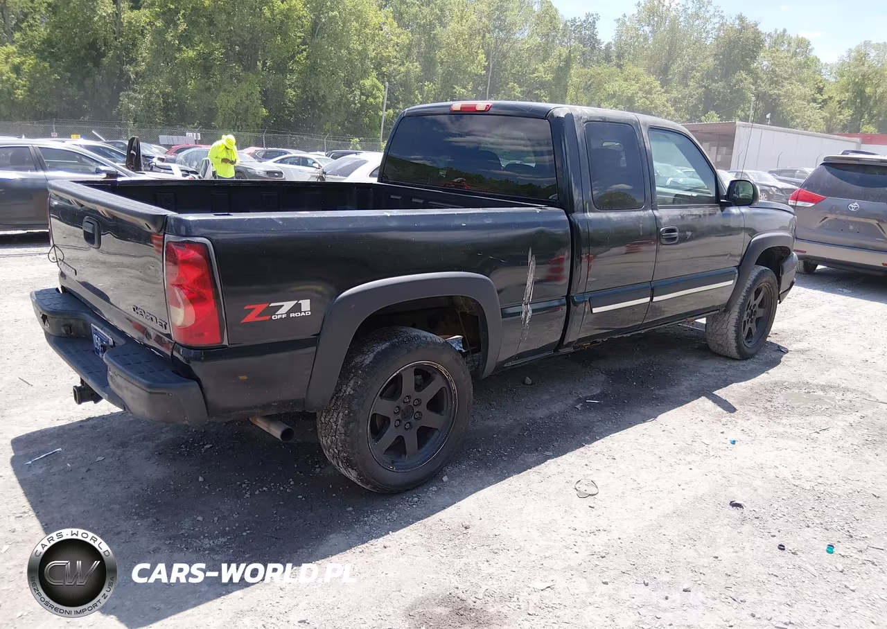 2005 Chevrolet Silverado 1500 Z71 VIN:1GCEK19B15E286364 - 4