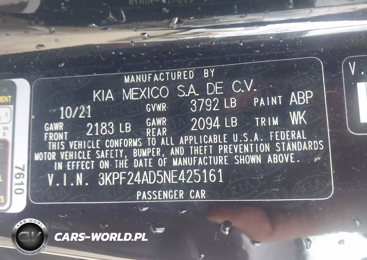 2022 Kia Forte Lxs VIN:3KPF24AD5NE425161 - 9