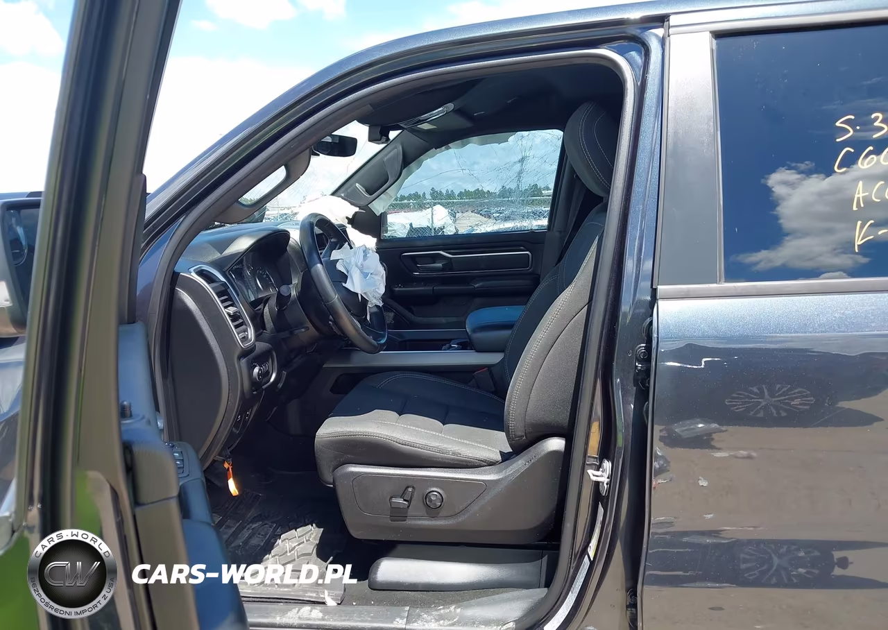 2019 Ram 1500 Big Horn-Lone Star 4X2 5'7 Box VIN:1C6RREFT8KN828953 - 5