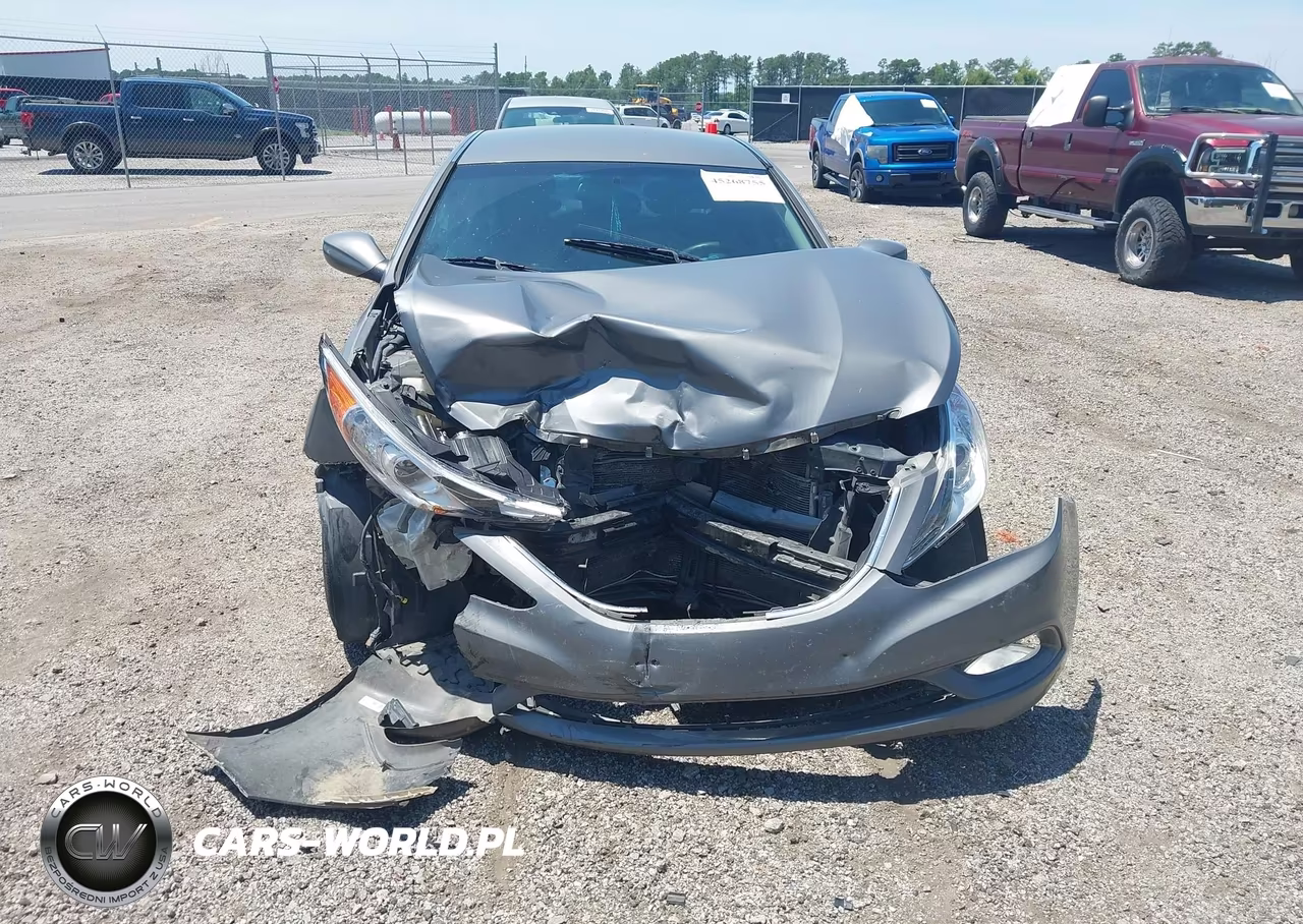 2013 Hyundai Sonata Gls VIN:5NPEB4AC2DH657035 - 12