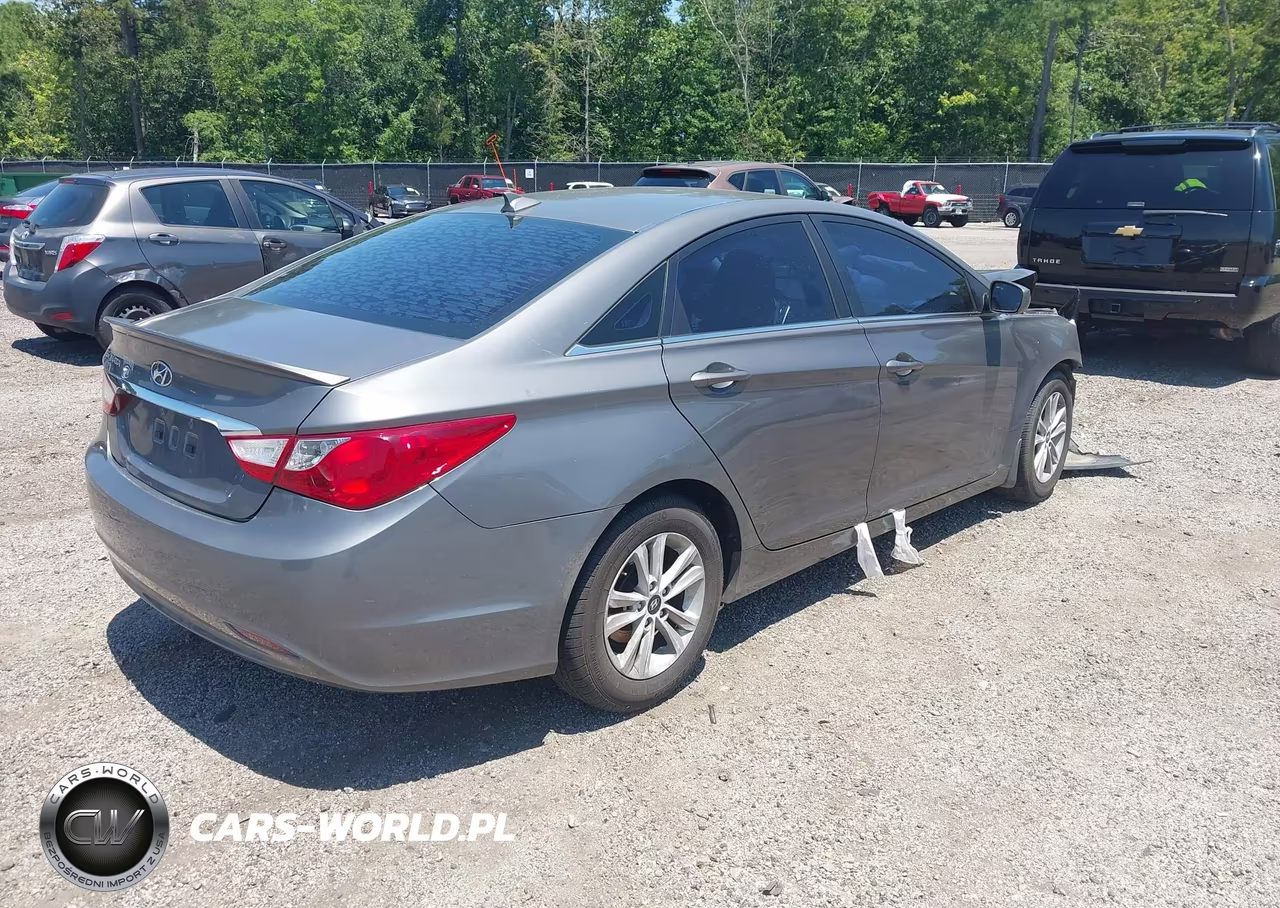 2013 Hyundai Sonata Gls VIN:5NPEB4AC2DH657035 - 4